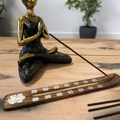 Carved Mango Wood Ashcatcher with Burnt Finish