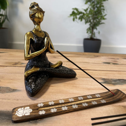 Carved Mango Wood Ashcatcher with Burnt Finish