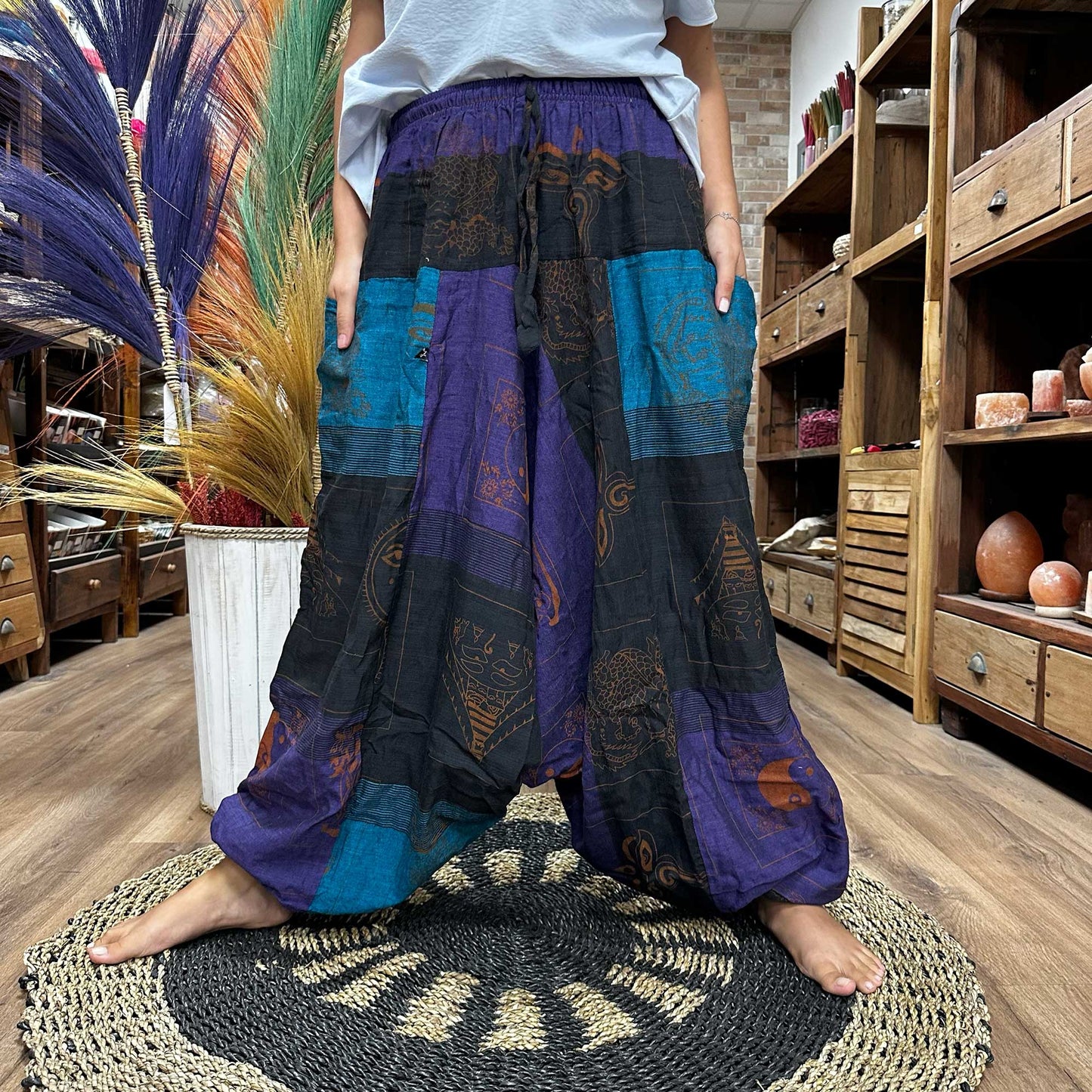 Handmade Himalayan Yoga Pants - Aladdin Design